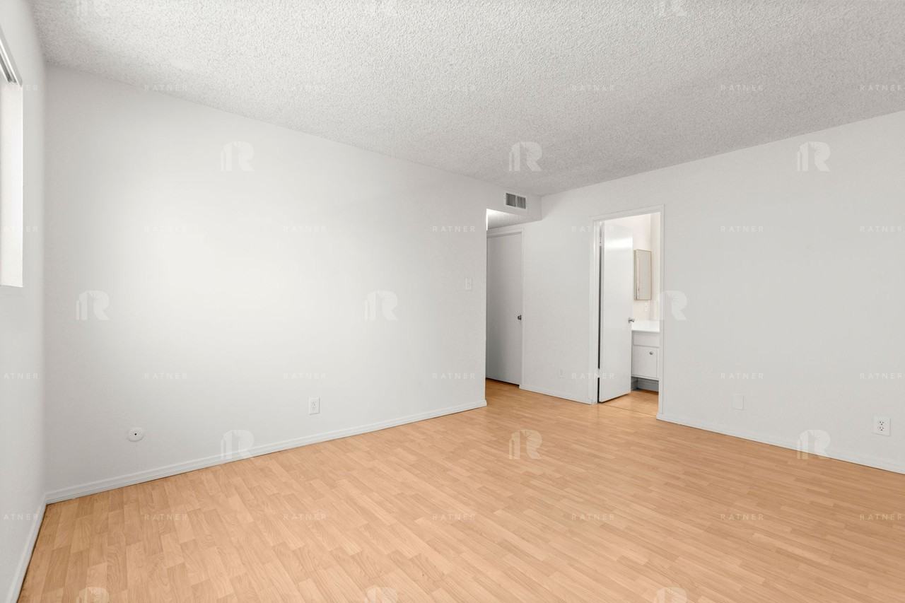 (Anna:C) 5266 Corteen Place - Photo 7 of 44