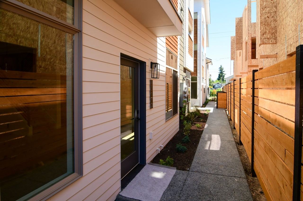 8017A Mary Ave Nw - Photo 3 of 23