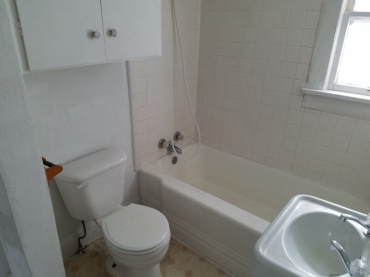 1512 Sheldon St - Photo 5 of 7