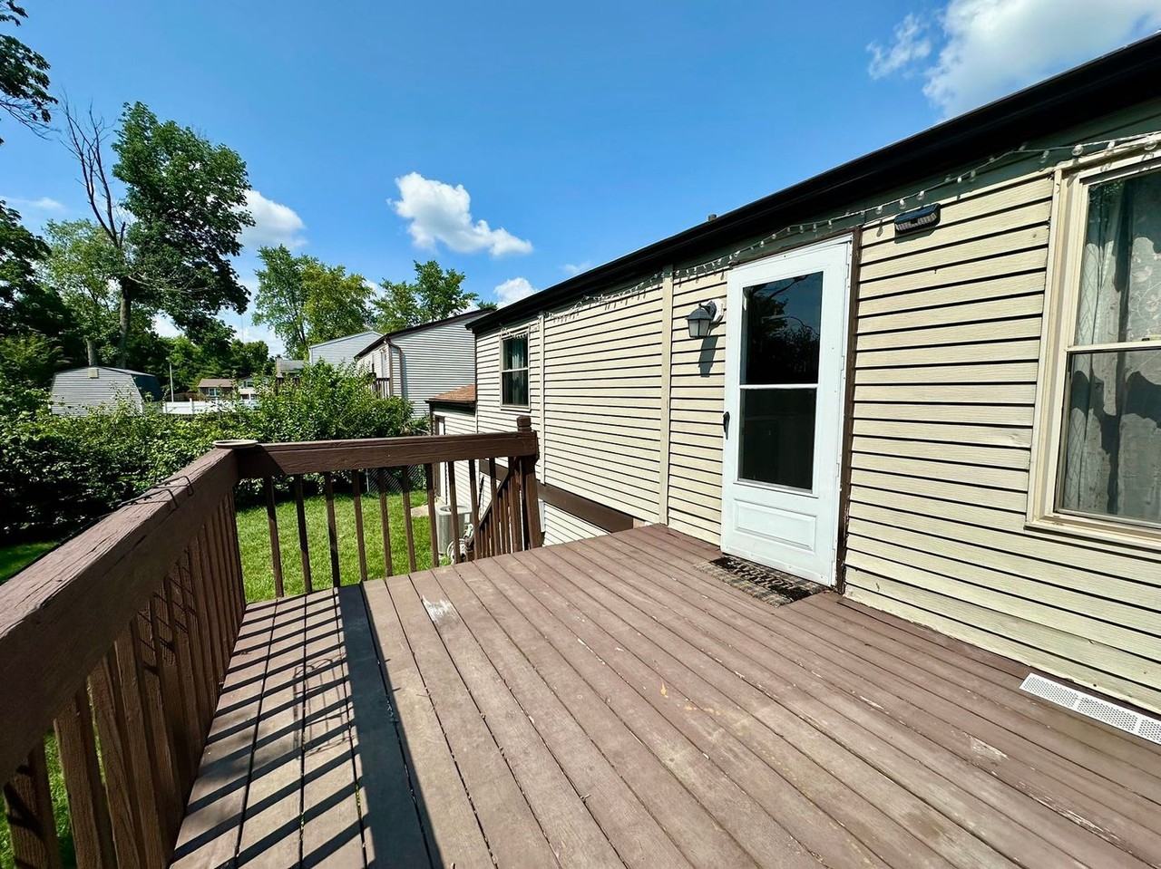 3085 Pinnacle Park Dr - Photo 3 of 17