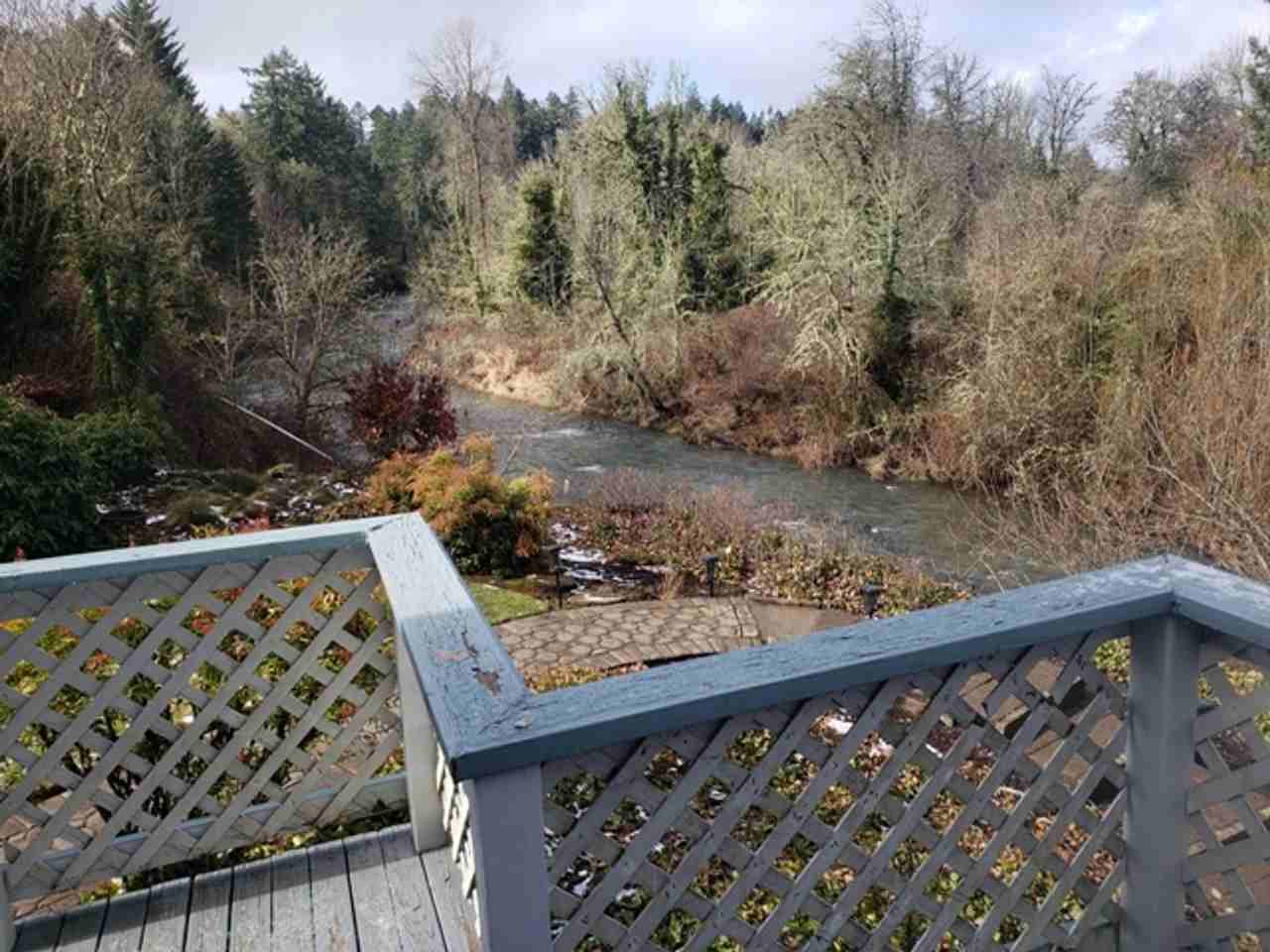 999 Sw Hunter St - Photo 3 of 35