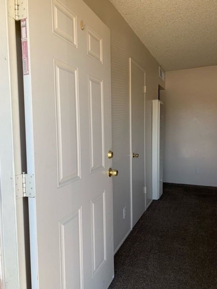 4th & N St - Photo 2 of 13