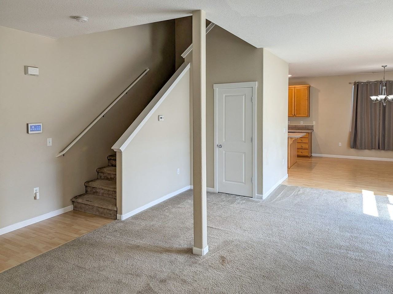 1382 Glacier View St Se - Photo 6 of 31