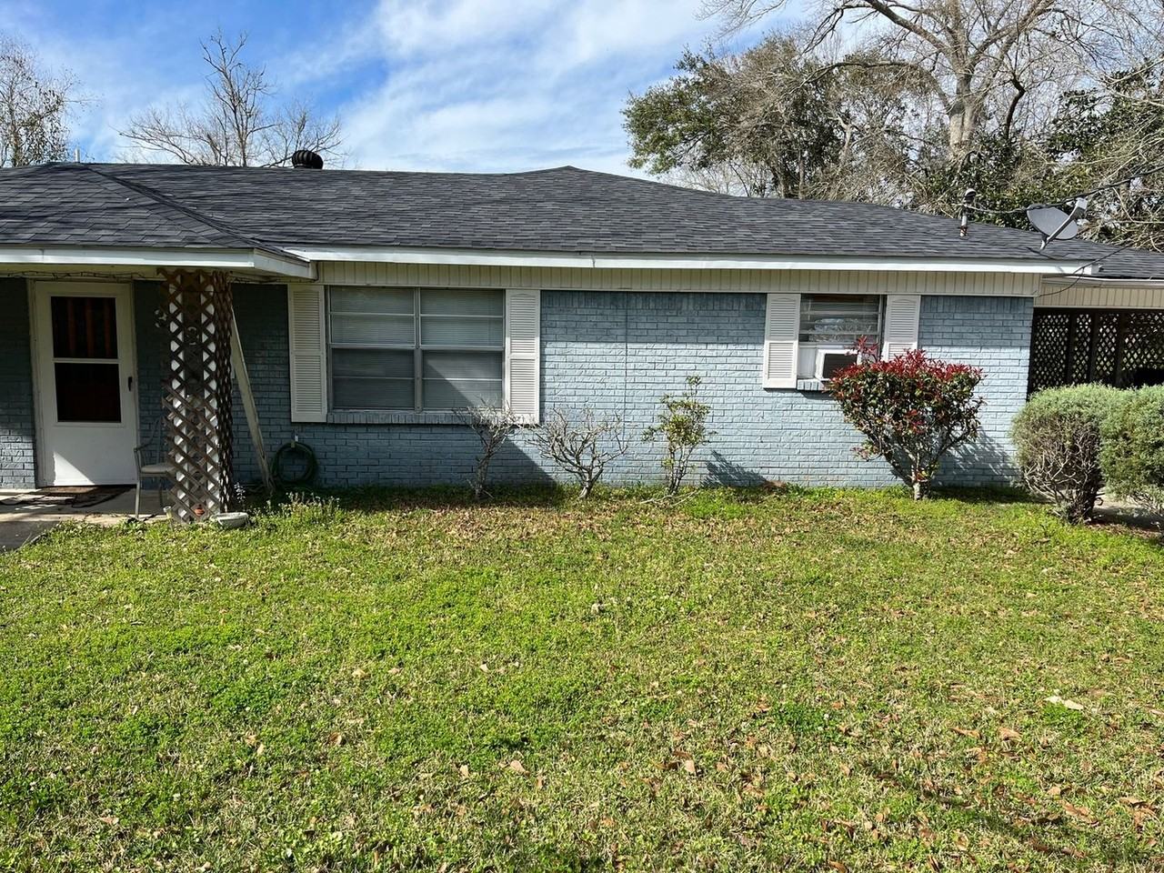 3395 Howze St - Photo 2 of 17