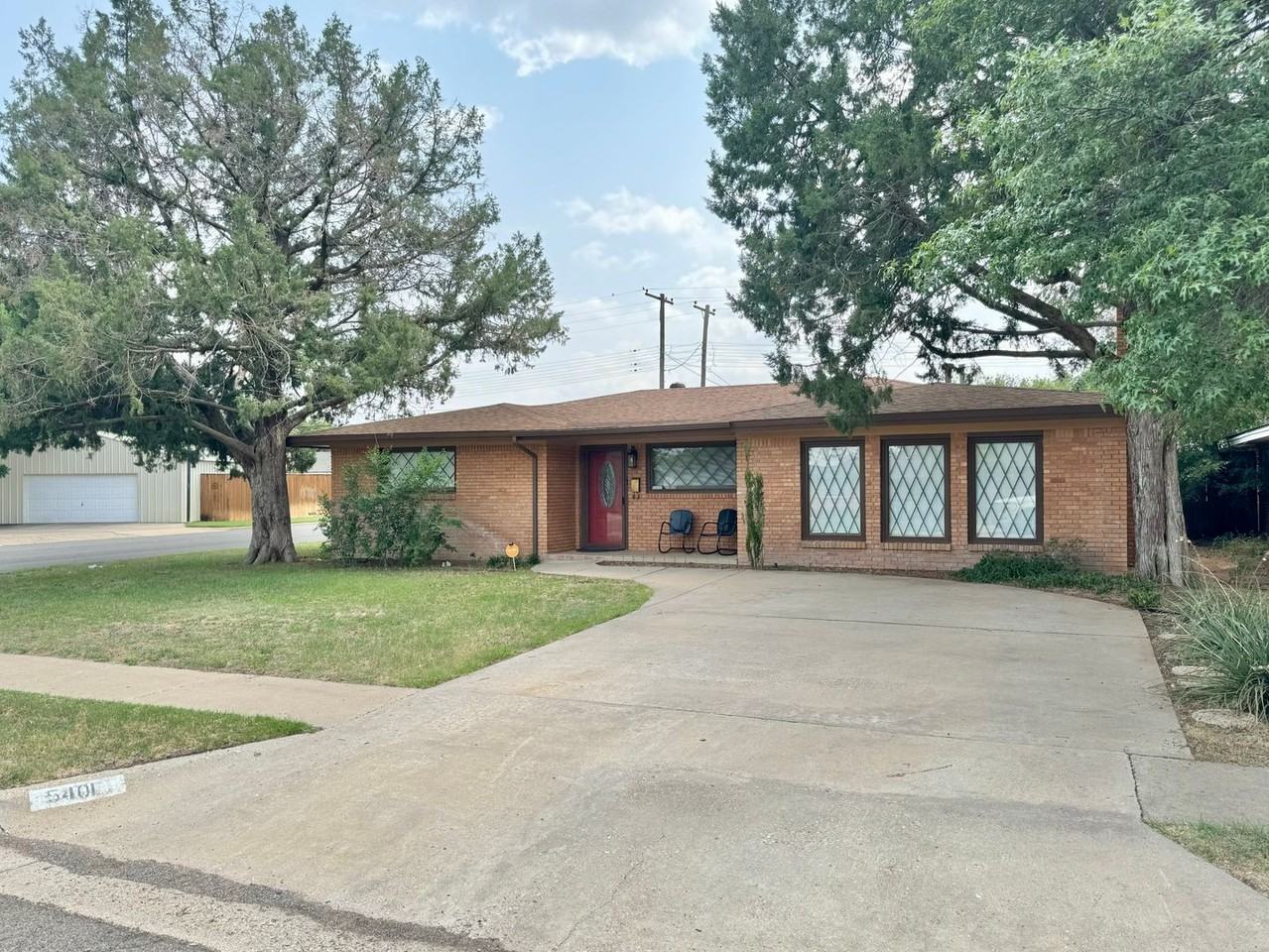 5401 7th St - Photo 3 of 18