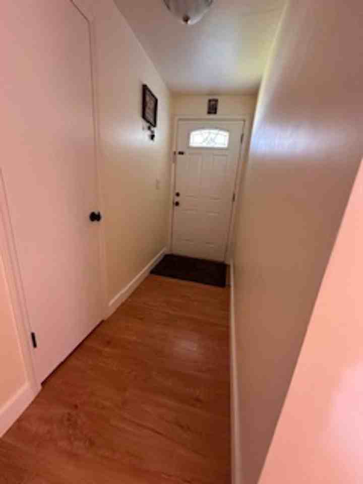 113 W Gardengate Way - Photo 2 of 11