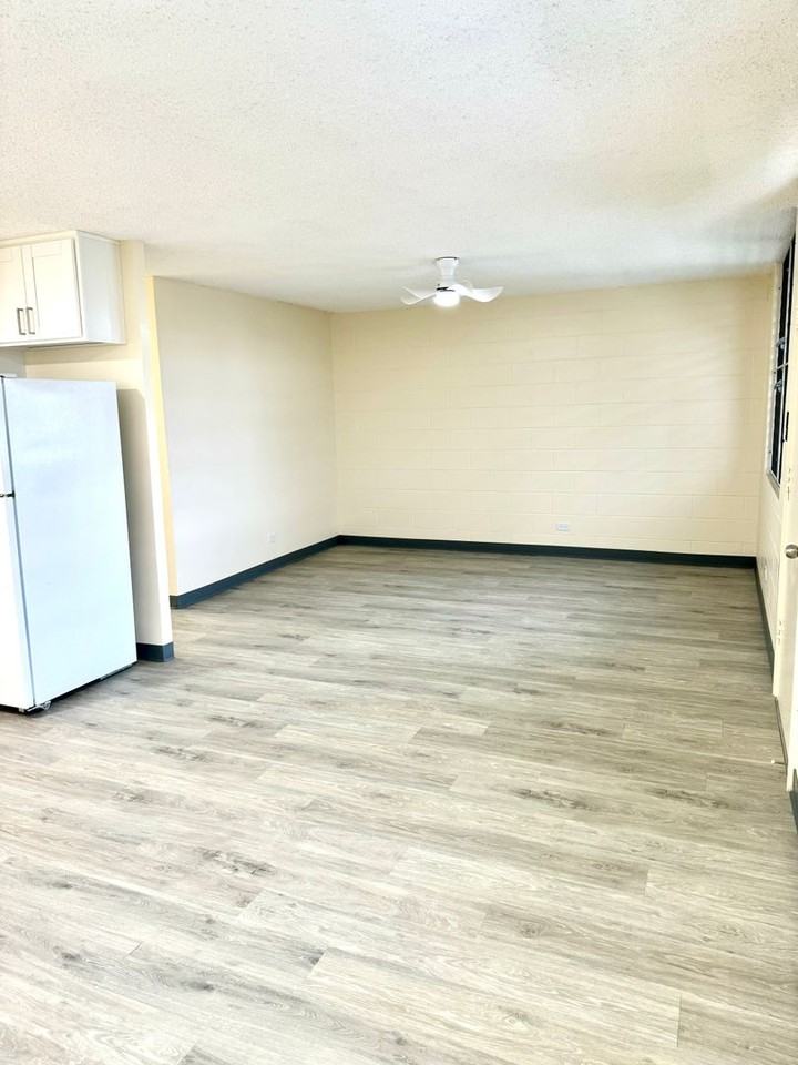 510 Magellan Ave #7 - Photo 4 of 15