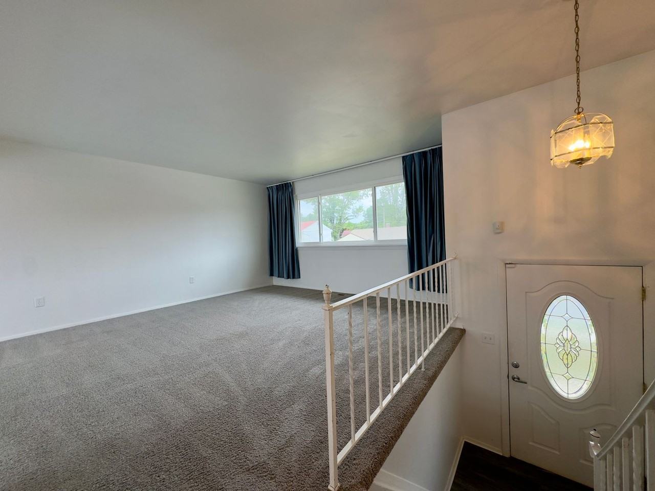 3924 Sadie Rd - Photo 4 of 35