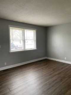 1587 Bevard Rd - Photo 4 of 12
