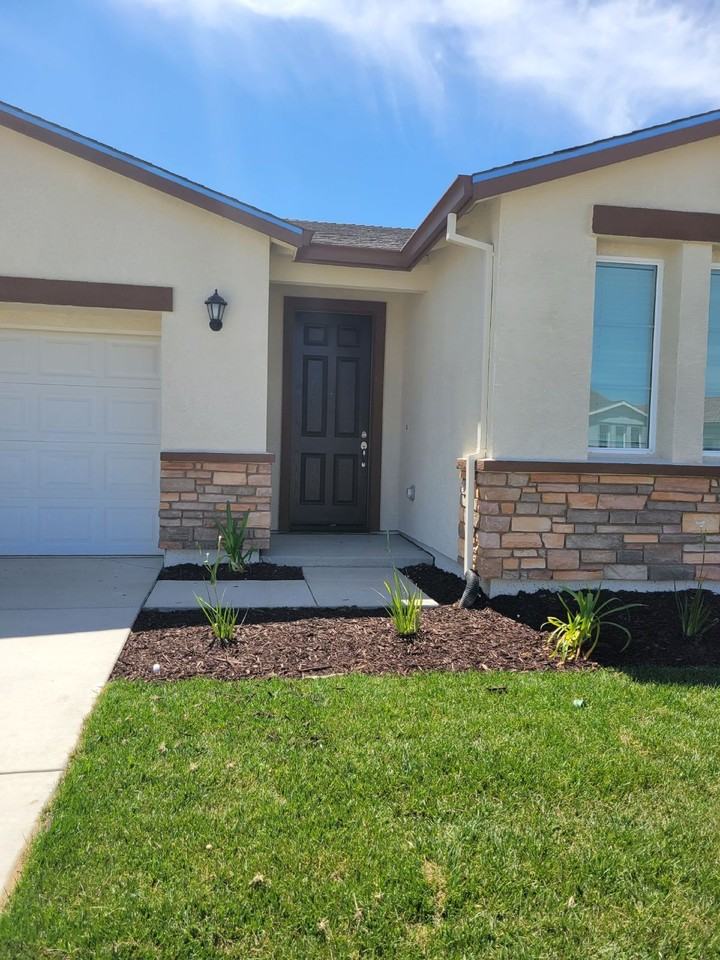 4431 Andrea Dr - Photo 5 of 41