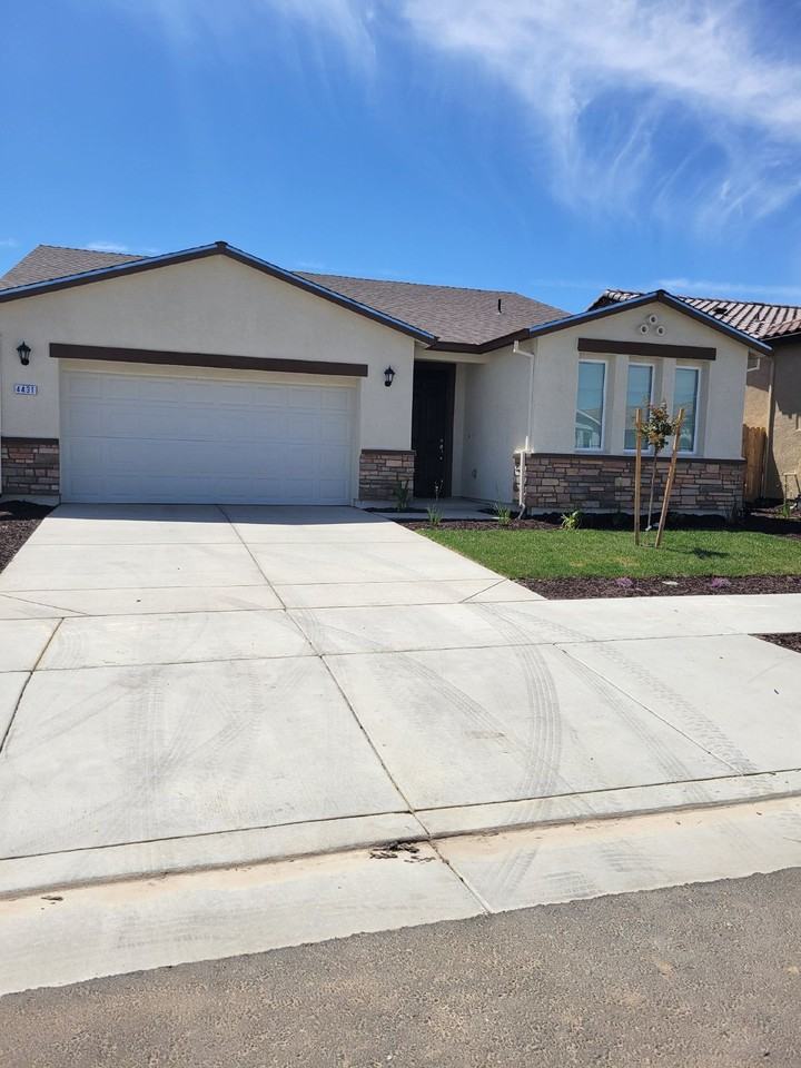 4431 Andrea Dr - Photo 4 of 41
