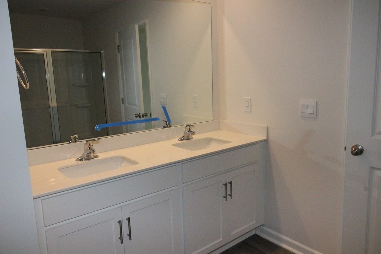 1185 Evelynnview Ln #1185 - Photo 7 of 24