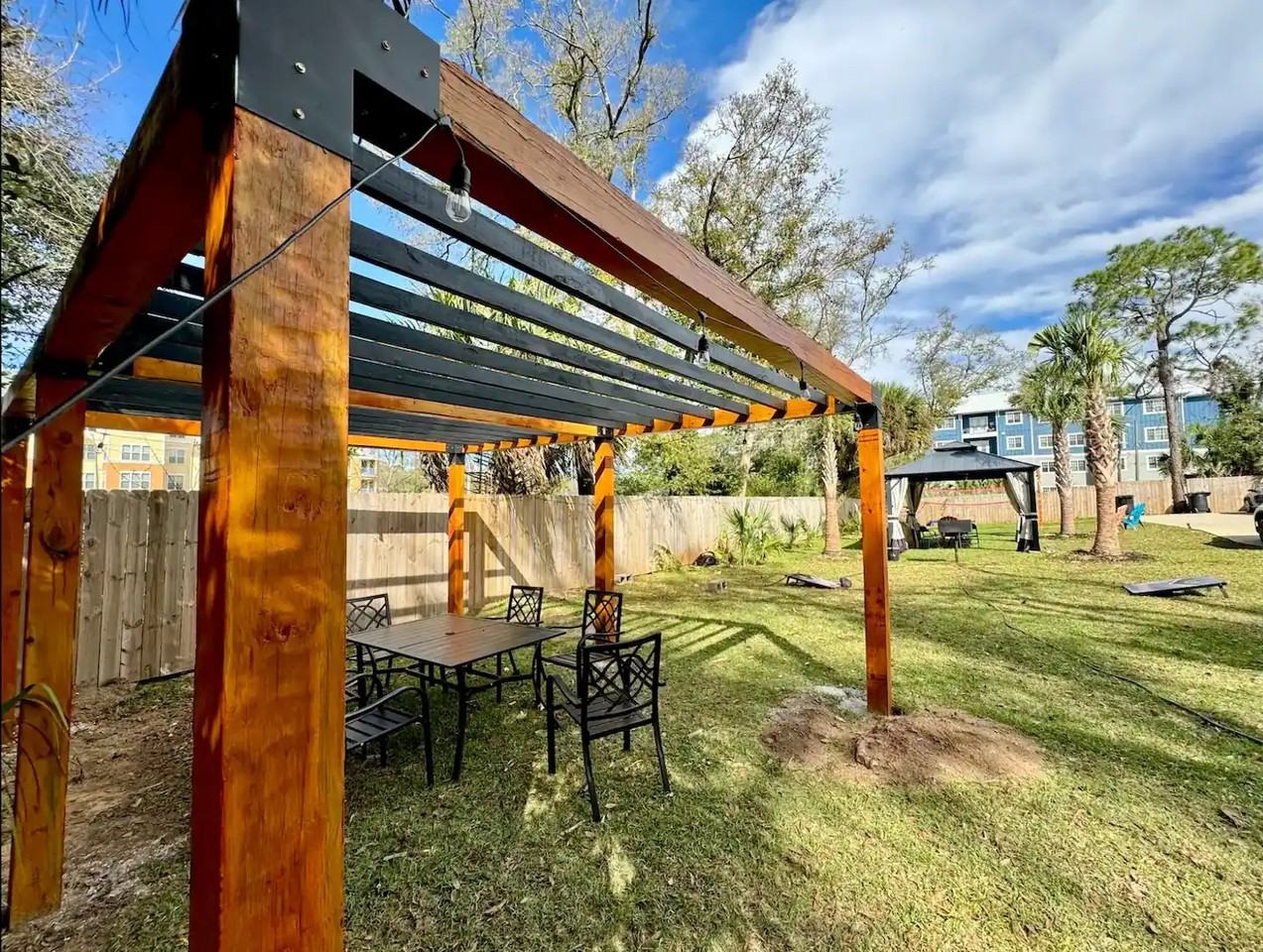 1816 W Gadsden St #NA - Photo 2 of 28