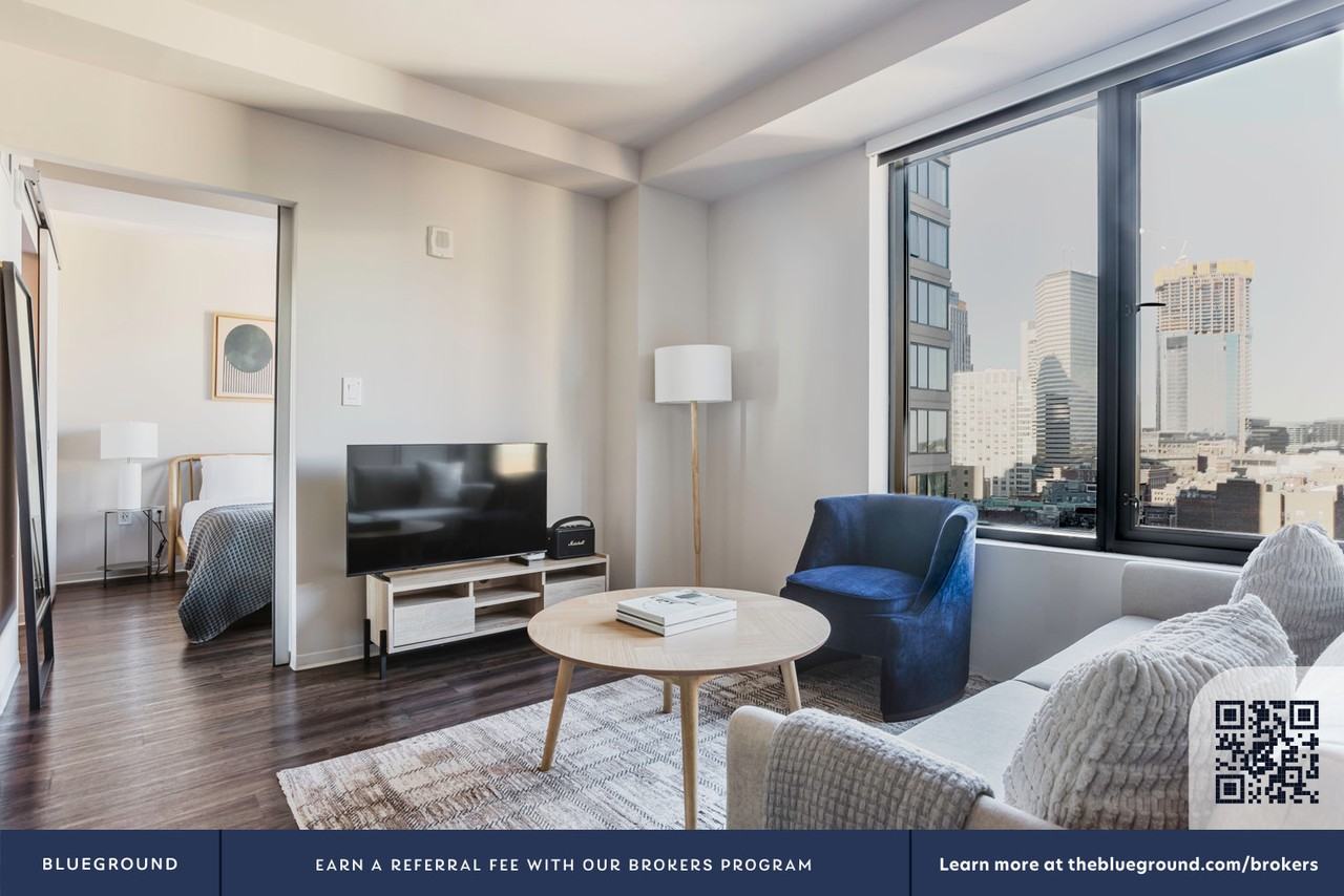 45 Stuart Street - Photo 4 of 41