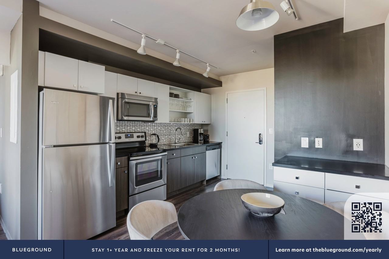 45 Stuart Street - Photo 7 of 41