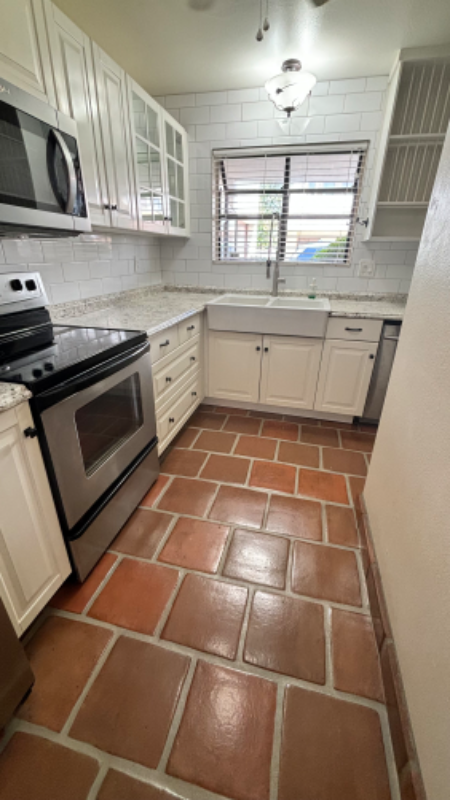 7023 E 4th St - Photo 7 of 32