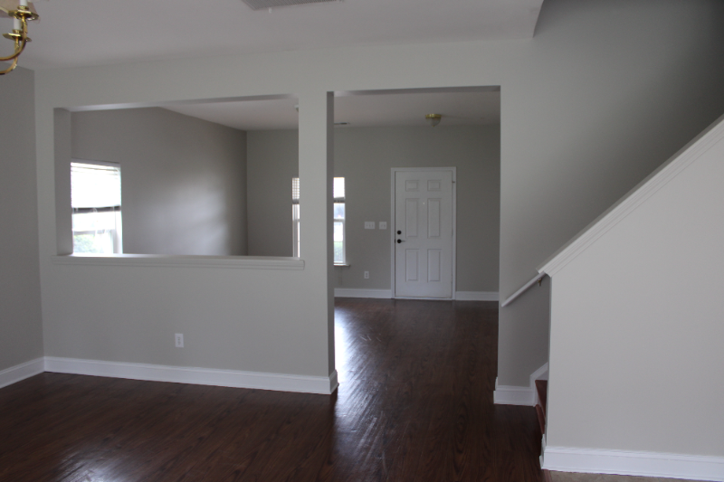 237 Ranlo Ave - Photo 2 of 19