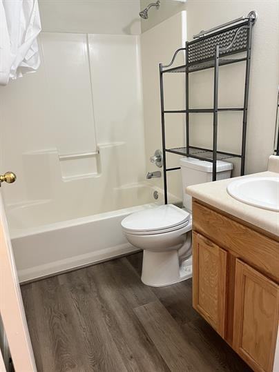 3812 Gregg Way - Photo 3 of 6