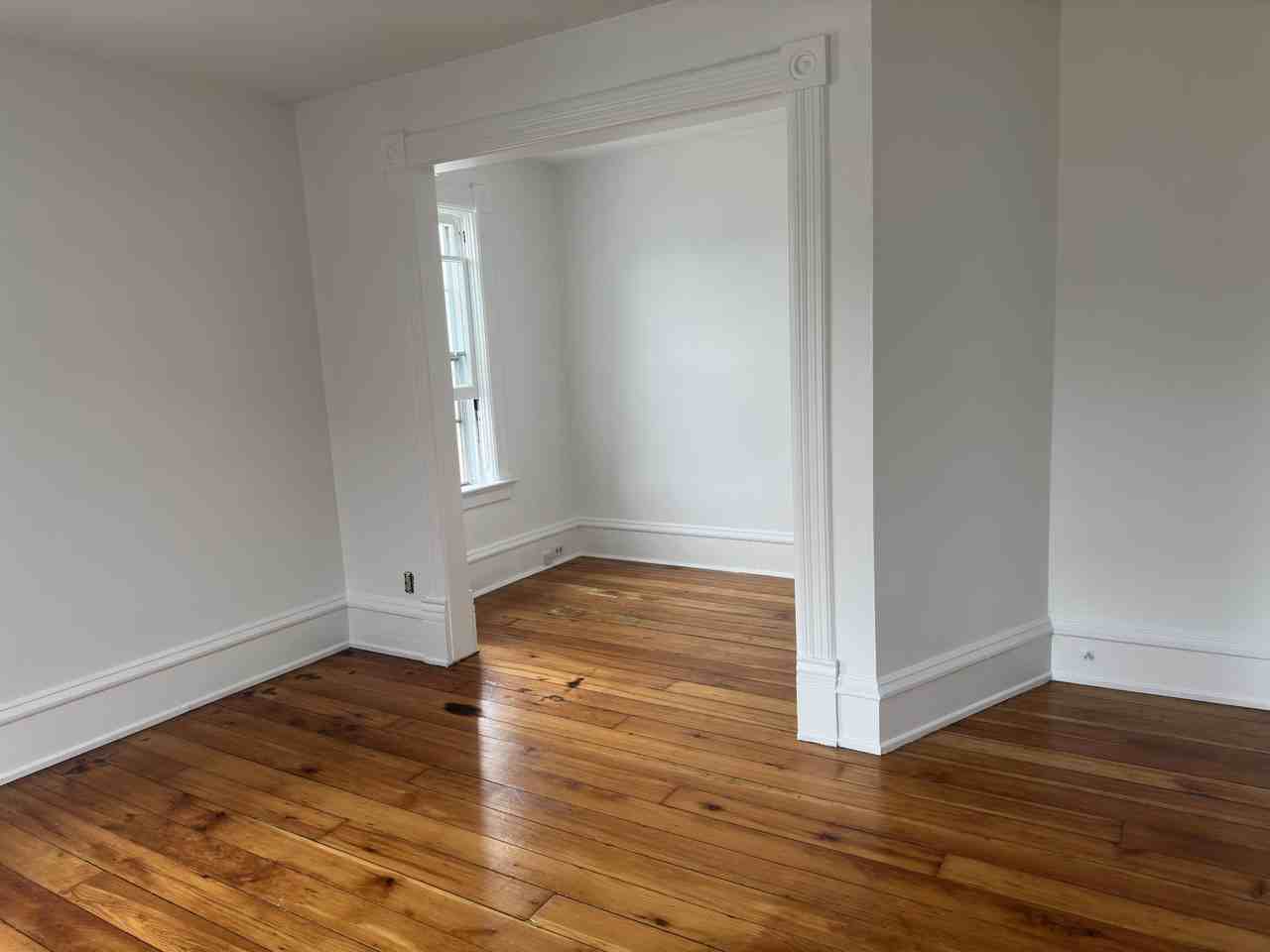 733 Rose Street - Photo 3 of 12