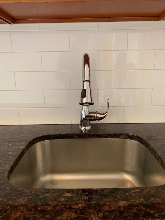1943 Clinton Ave - Photo 3 of 7