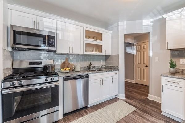 Eagle Rock Apartments at Woodbury - Photo 6 of 29