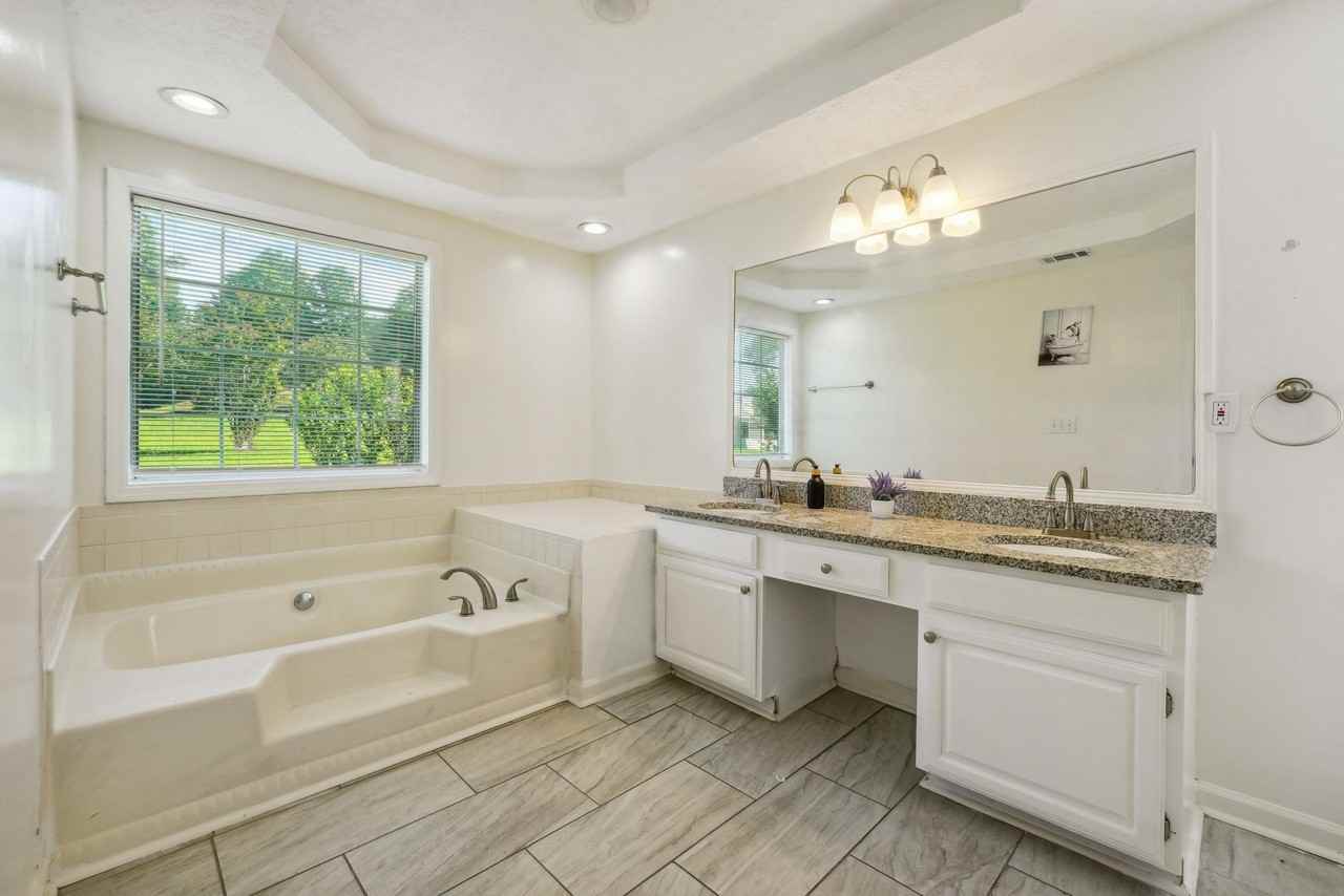 Turquoise Trl - Photo 4 of 14