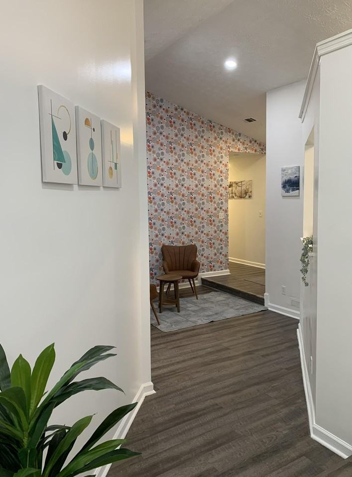 Turquoise Trl - Photo 2 of 14