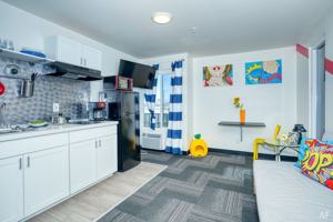 featured image of 624 Stewart Ave