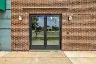 20916 Mack Ave - Photo 1 of 1