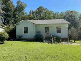 2858 Fairhill Dr - Photo 1 of 1