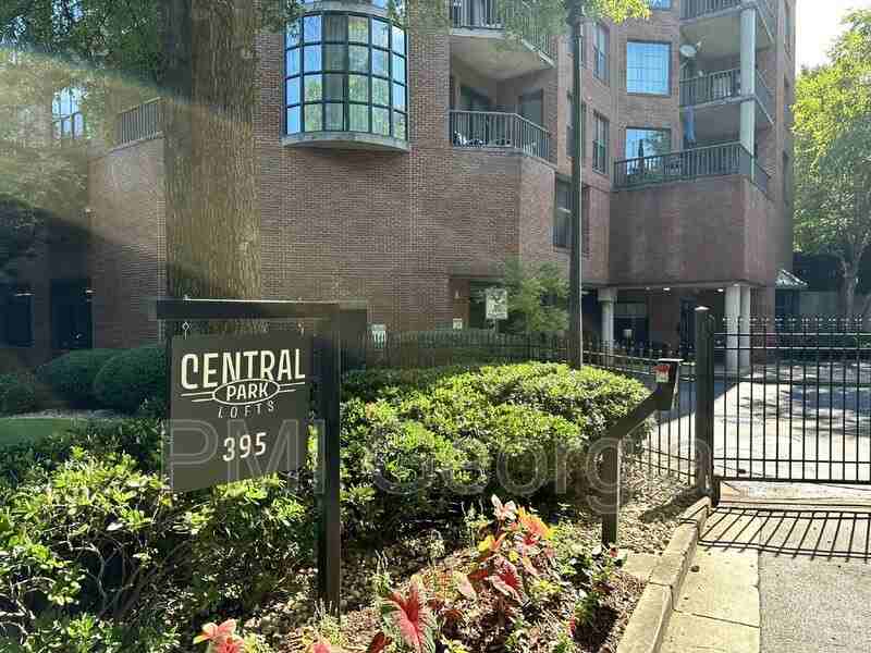 395 Central Park Pl Ne #NE