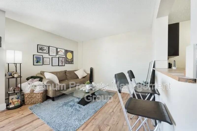 405 - Photo 7 of 20