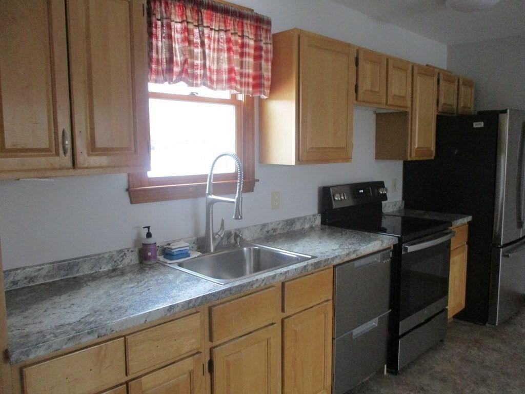 116 Hayden Rowe St #2 - Photo 3 of 11