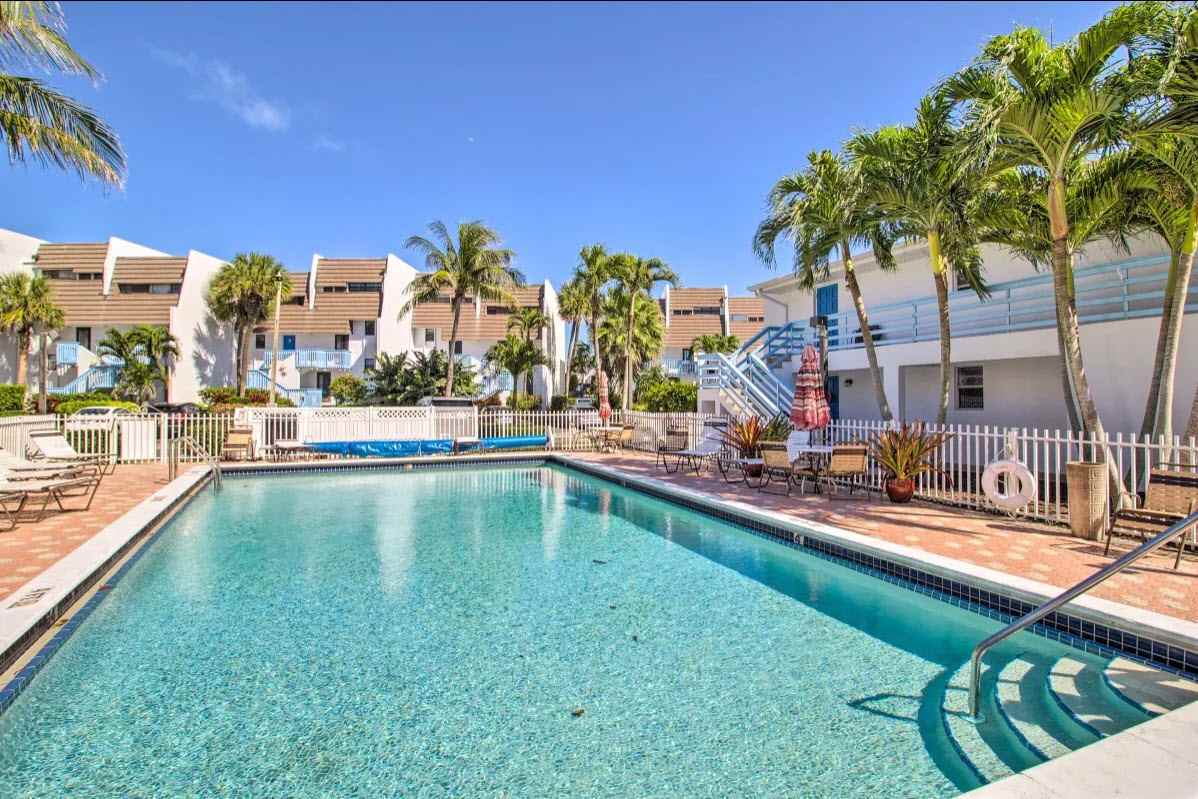 11000 S Ocean Dr #3D - Photo 7 of 33