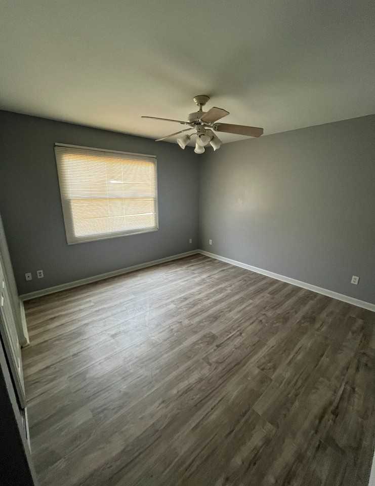 4701 N 26th Ln - Photo 4 of 7