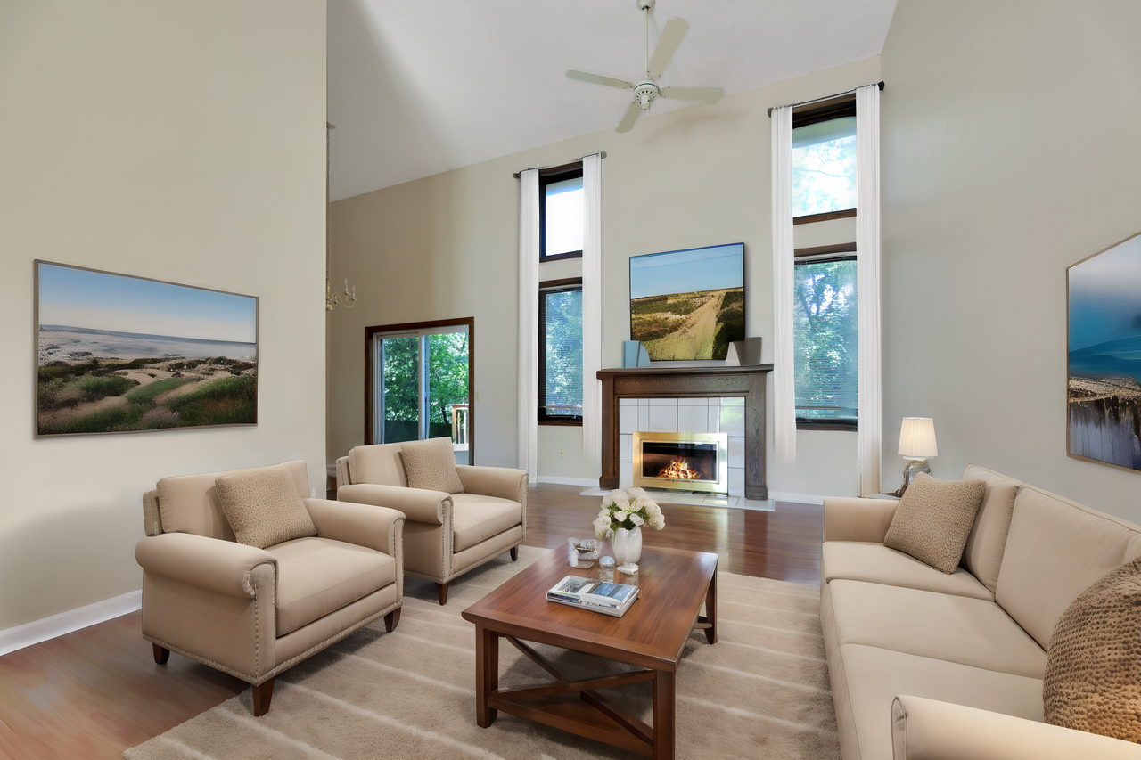 10211 173rd St W - Photo 3 of 37