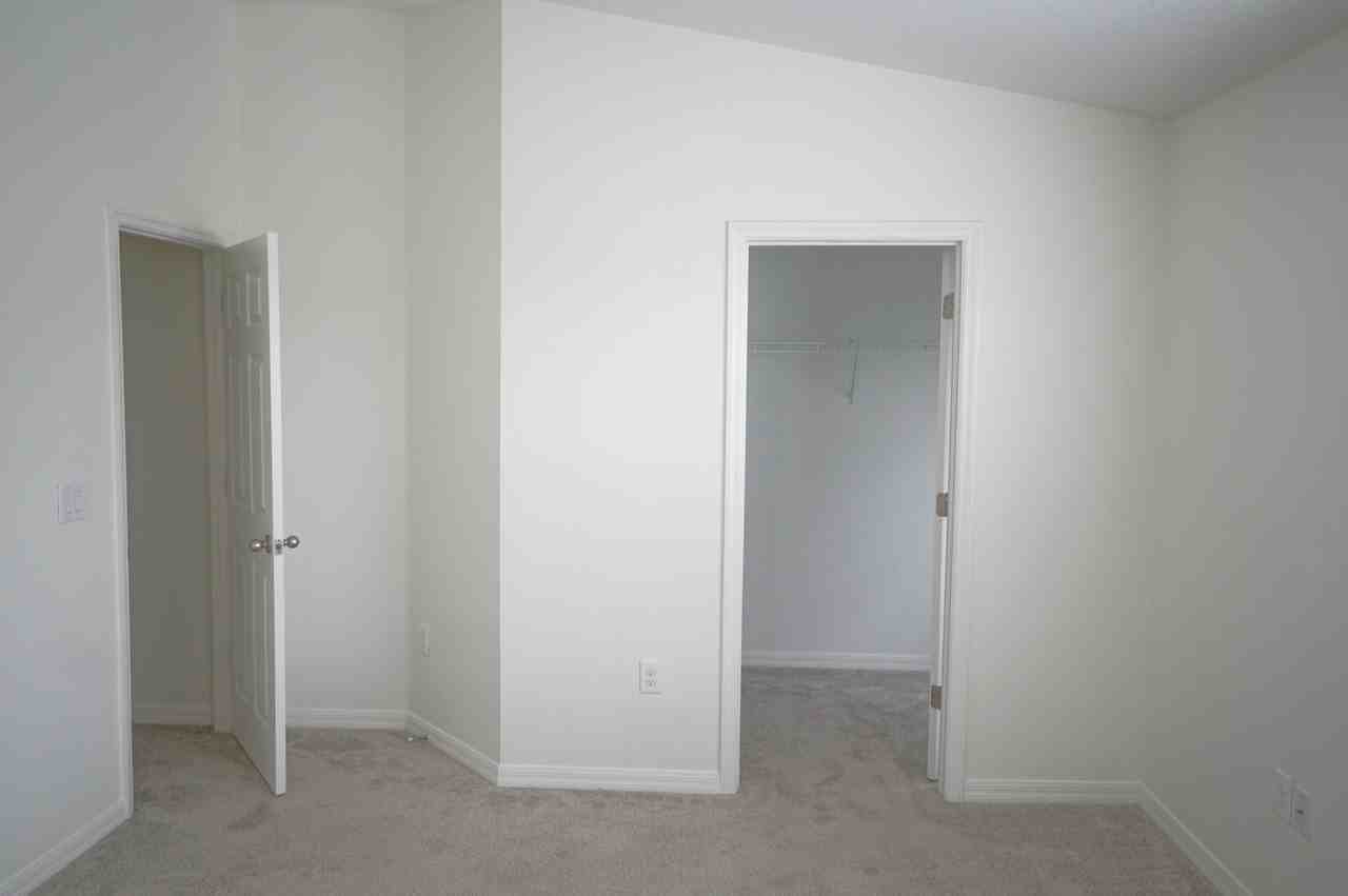 4058 71st Ave N - Photo 7 of 17