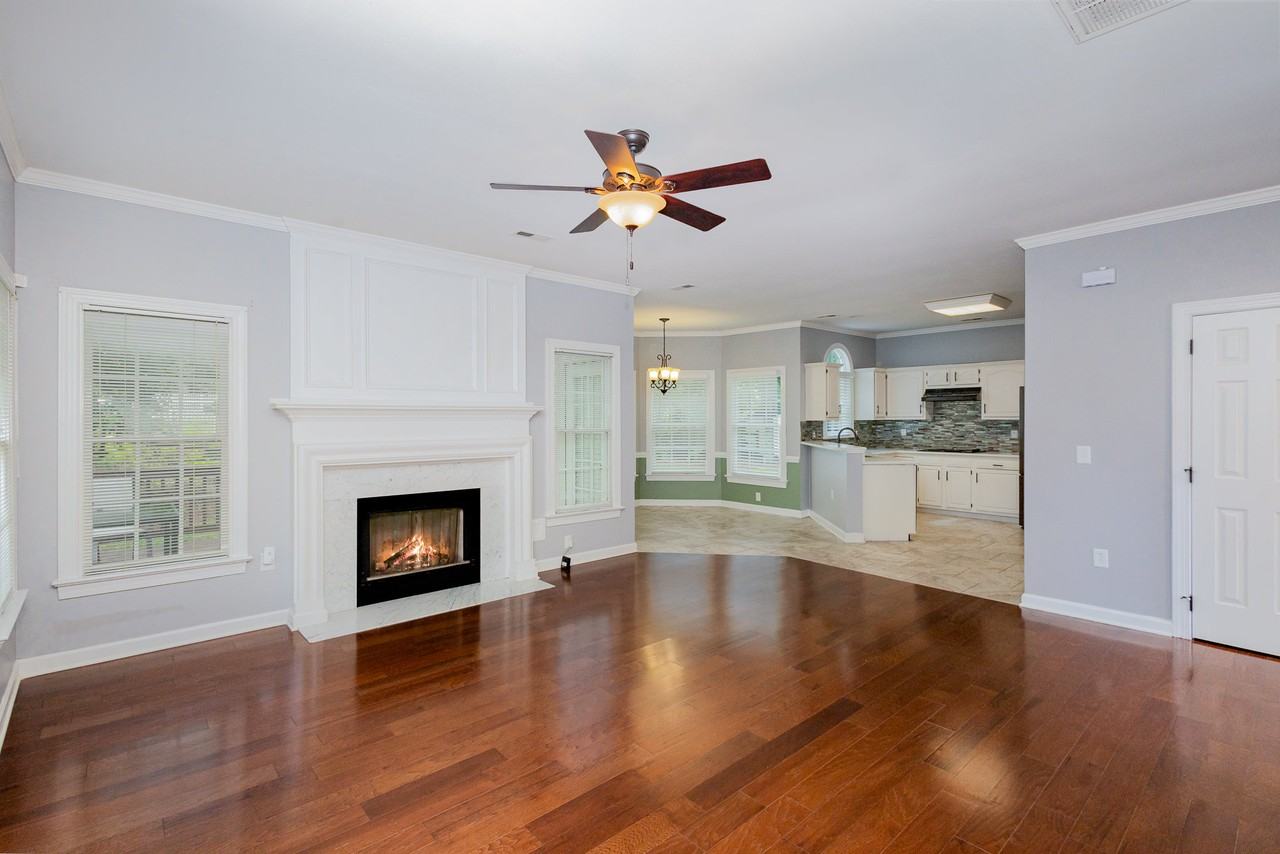 12406 Cedar Post Ln - Photo 2 of 24