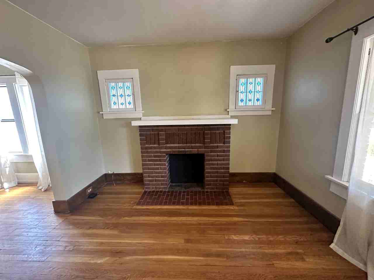 2160 S Lincoln St #NA - Photo 3 of 9