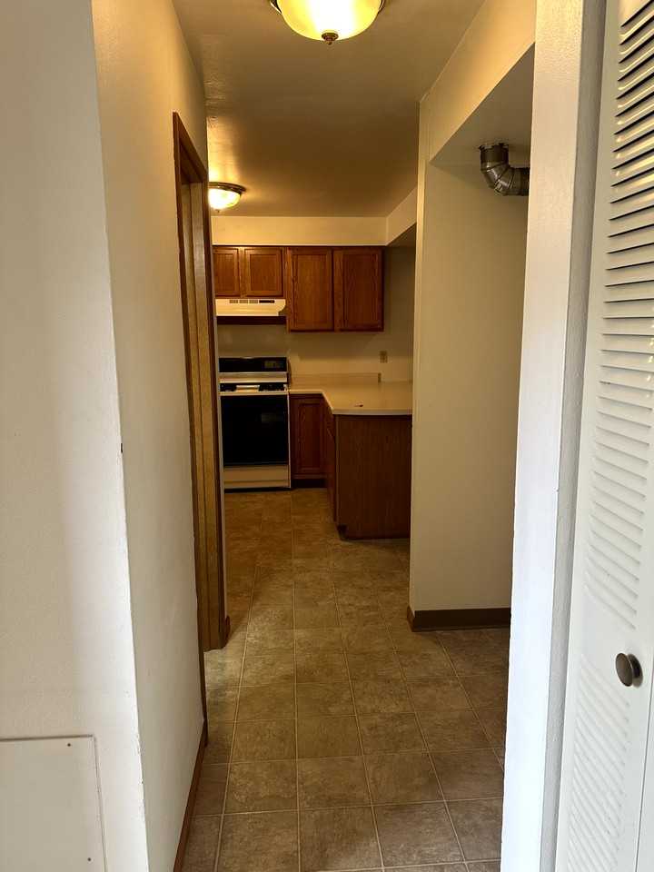 14 Florentine Ct #NA - Photo 3 of 23