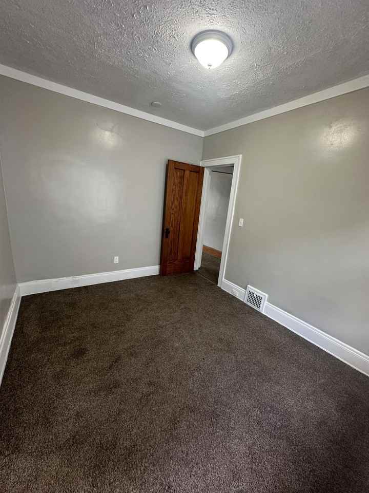 414 E 146th St - Photo 2 of 14