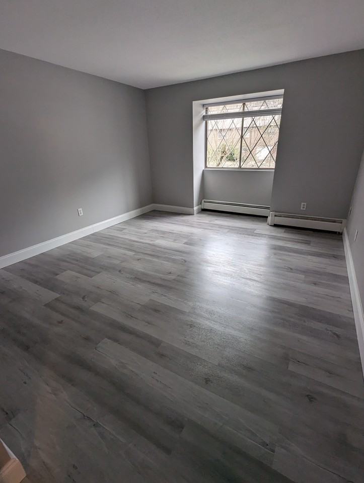 1 Pembroke Drive - Photo 3 of 10