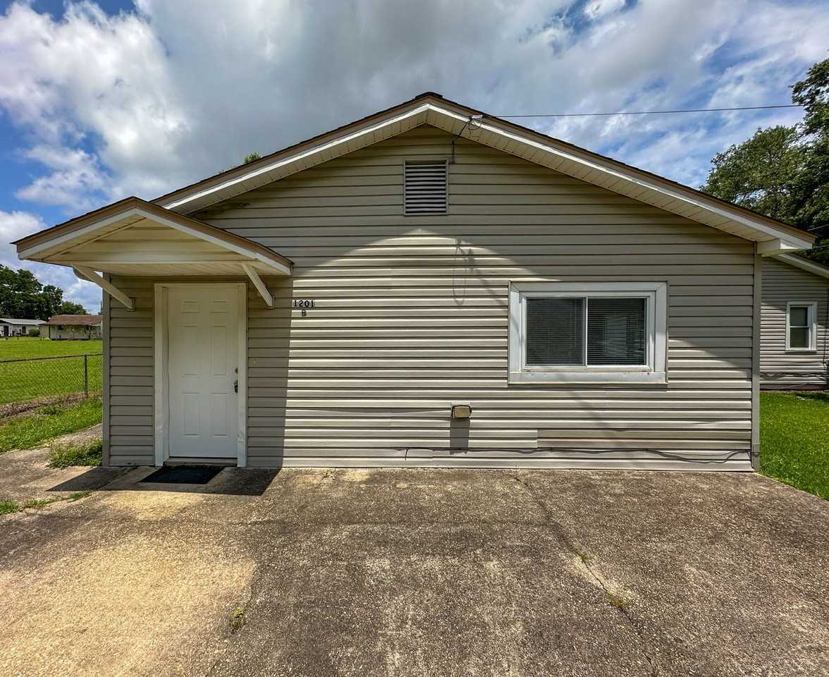 1201 Concordia Blvd