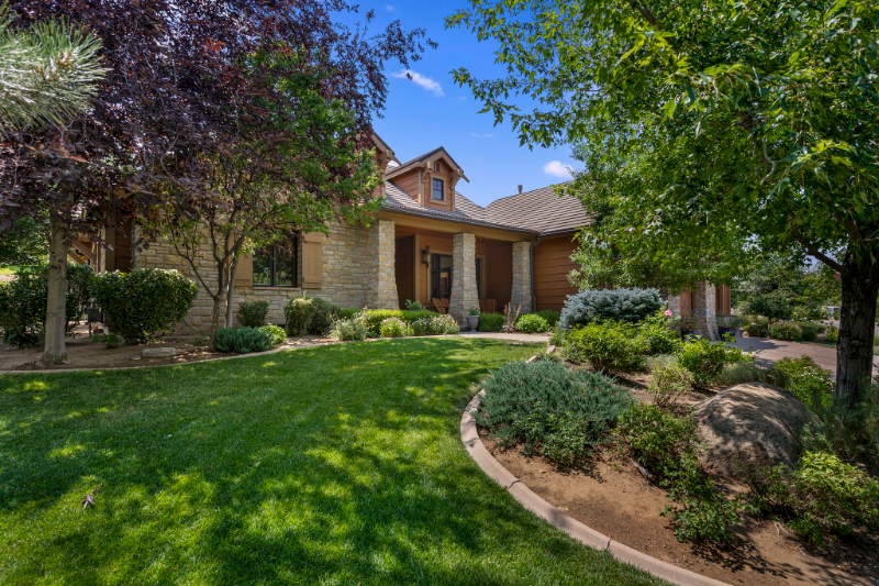 5785 Nordend Way - Photo 2 of 30