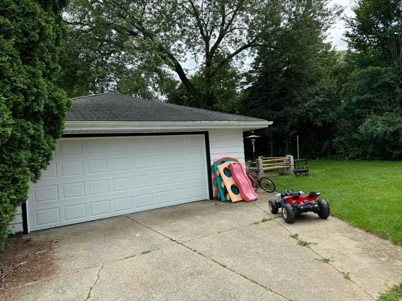 5131 W Willow Rd - Photo 2 of 10