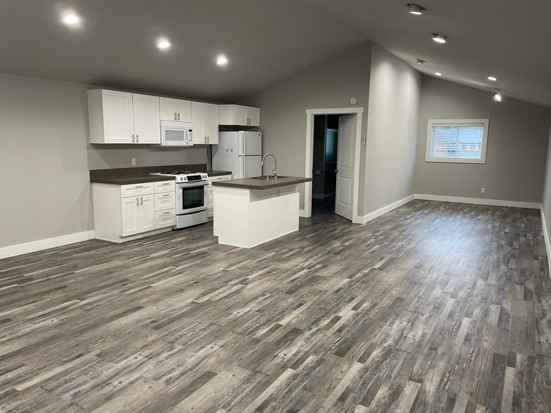 458 E Stretch Island Rd S - Photo 3 of 8