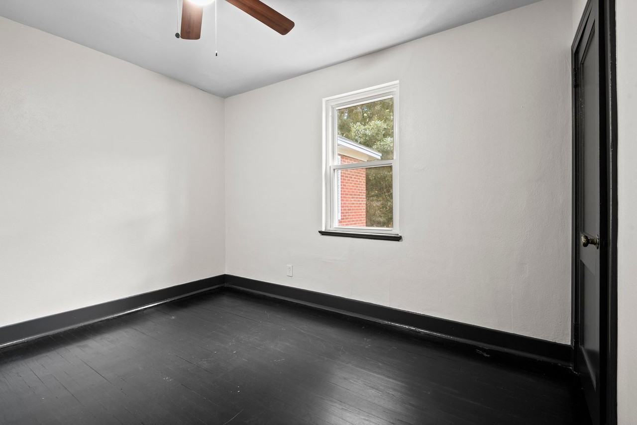 3332 Carol Dr - Photo 7 of 12