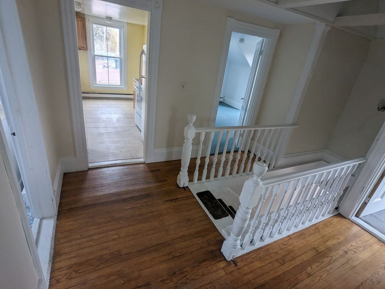 8 Tidewater Ln - Photo 3 of 28