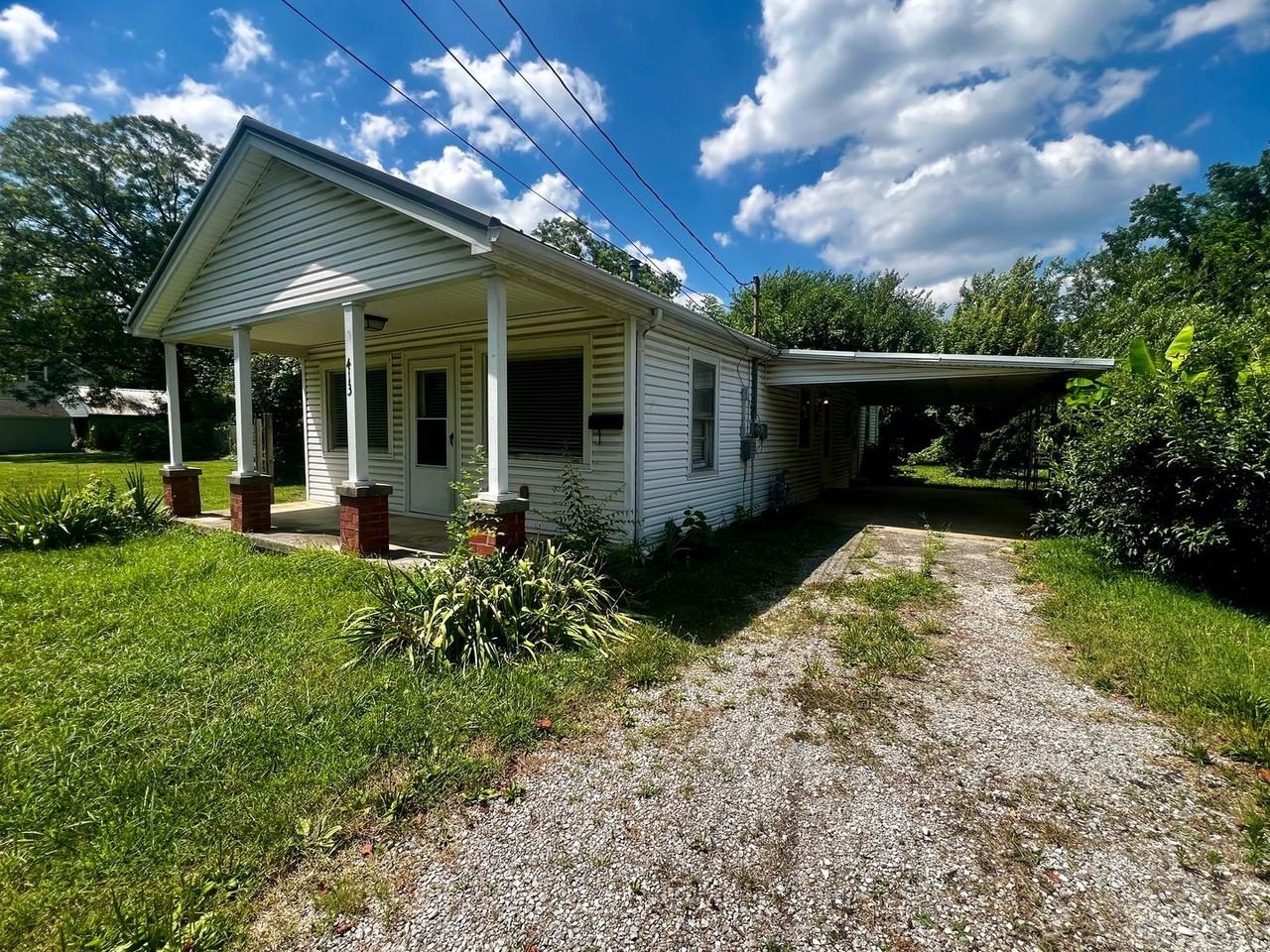 413 E Madison St - Photo 2 of 8