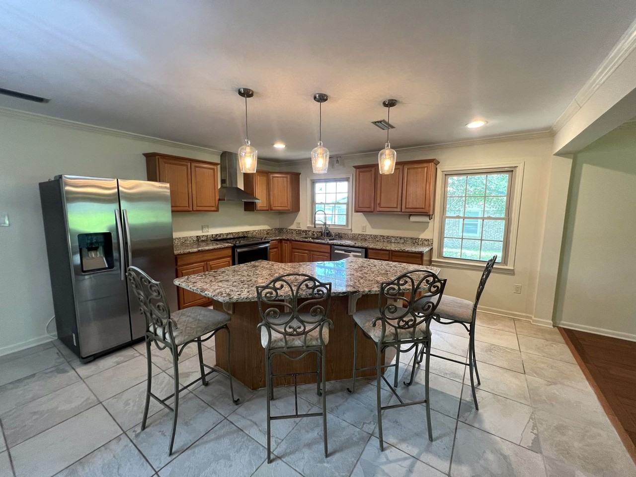 204 Heritage Blvd - Photo 5 of 12